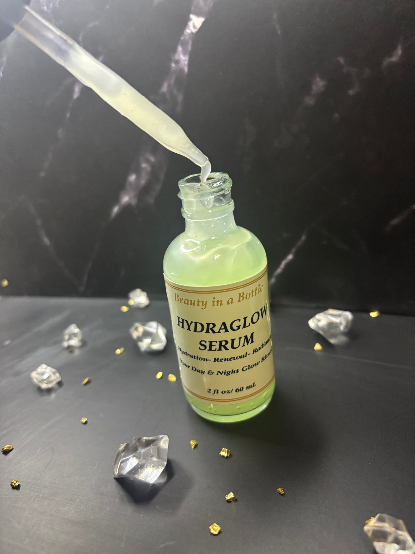 HydraGlow Serum 💧✨